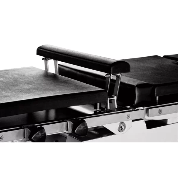 Manual hydraulic operating table - Image 7